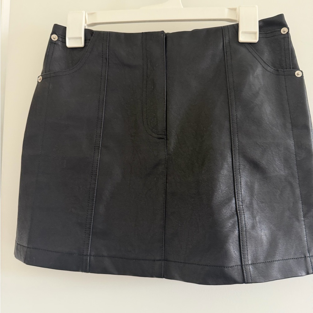 Bobbles & Lace Black Faux Leather Mini Skirt - Medium
